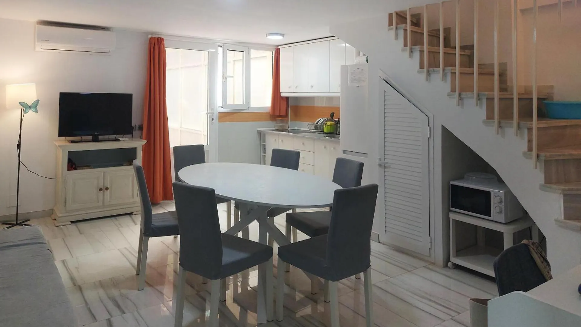 Cozy Apartment In Torremolinos With Wifi 0*,